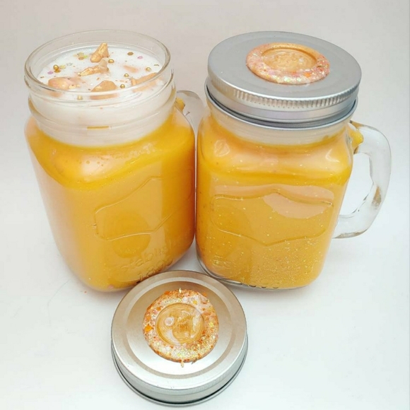 32oz Glass Butterbeer *Inspired* Candle - Picture 1 of 1